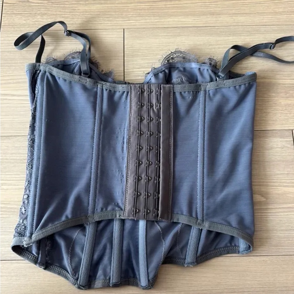 Urban Outfitters Lavender Lace Corset Tank Top - Picture 3 of 3